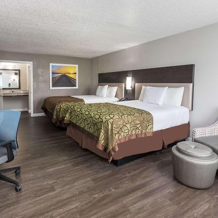 נורת' צ'רלסטון Days Inn By Wyndham Goose Creek מראה חיצוני תמונה