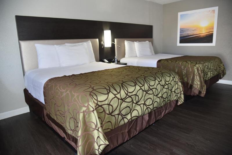 נורת' צ'רלסטון Days Inn By Wyndham Goose Creek מראה חיצוני תמונה